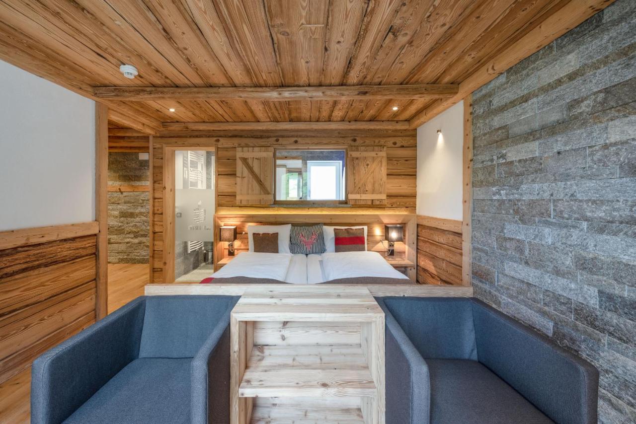 Hotel Crusch Alba Swiss Lodge Цернец Экстерьер фото
