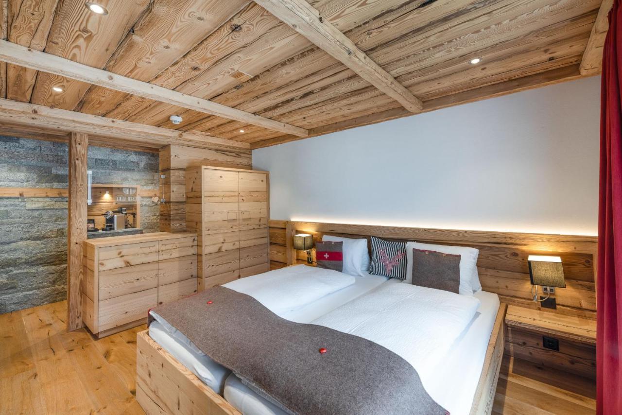 Hotel Crusch Alba Swiss Lodge Цернец Экстерьер фото