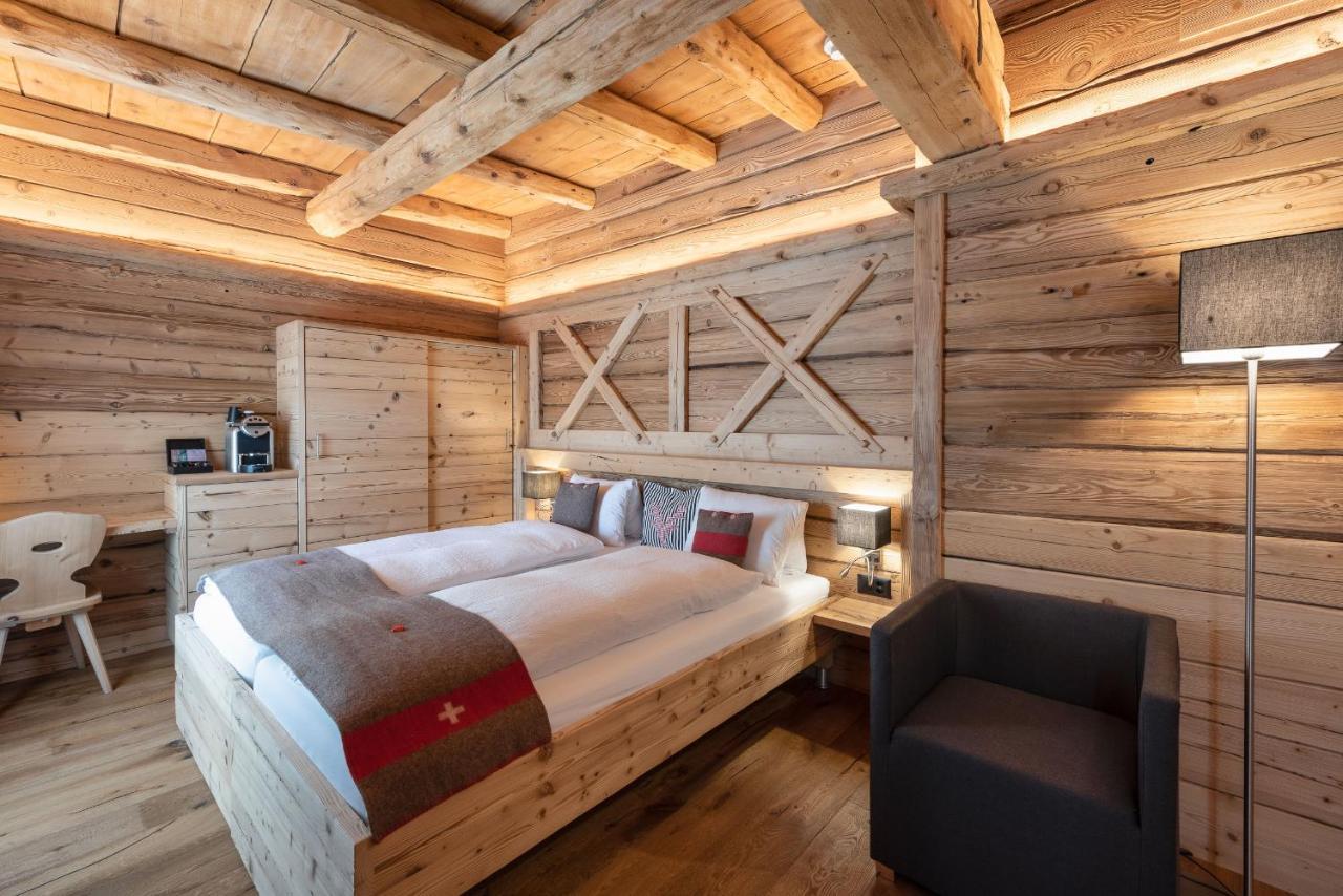 Hotel Crusch Alba Swiss Lodge Цернец Экстерьер фото