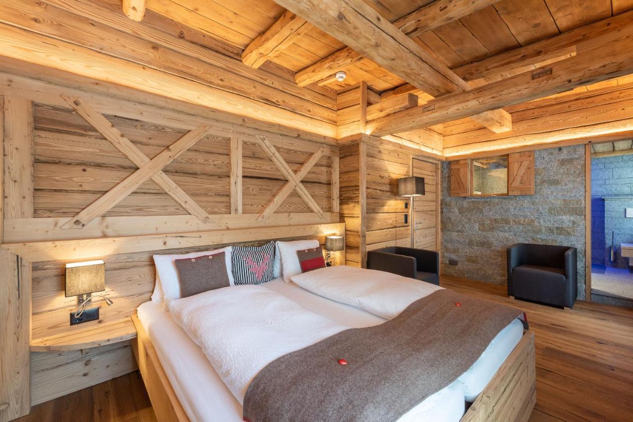 Hotel Crusch Alba Swiss Lodge Цернец Экстерьер фото