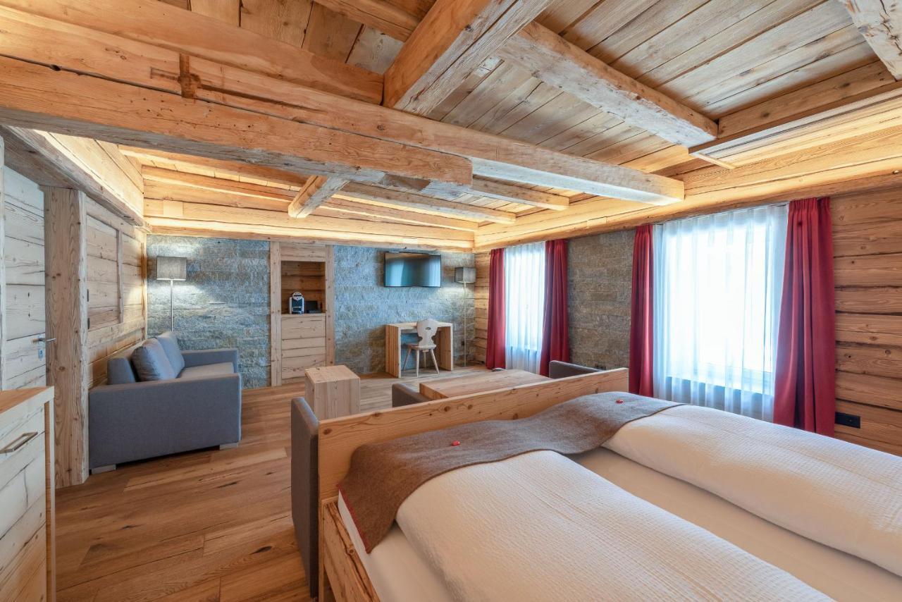 Hotel Crusch Alba Swiss Lodge Цернец Экстерьер фото